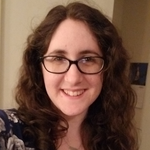 Meet your Posher, Amber - Picture 1 of 1